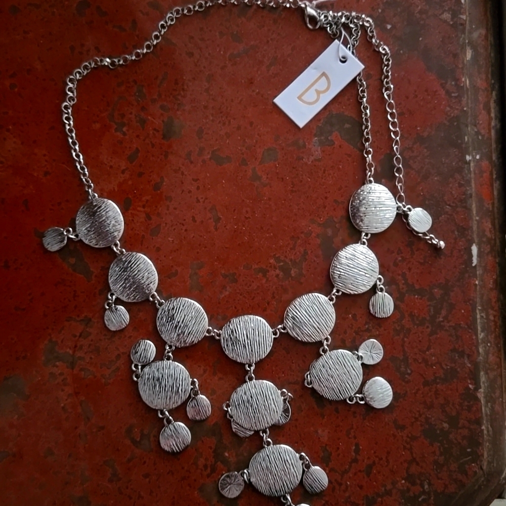 Bancroft Leighton Metal Bauble necklace